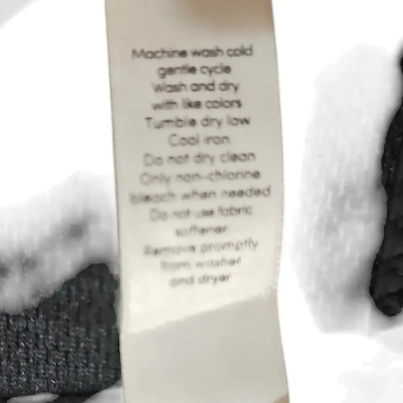 Athleta Gigi Bra Black Size S - Picture 9 of 9